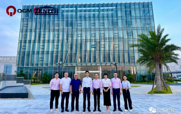 Hu Youyi, prezident China Sand and Gravel Association, navštívil QGM Group kvôli výskumu a poradenstvu