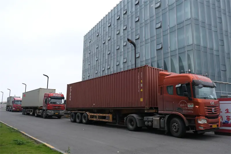 Stroje na výrobu tehál QGM dodané na Blízky východ pomáhajú regionálnej výstavbe urobiť nový skok vpred